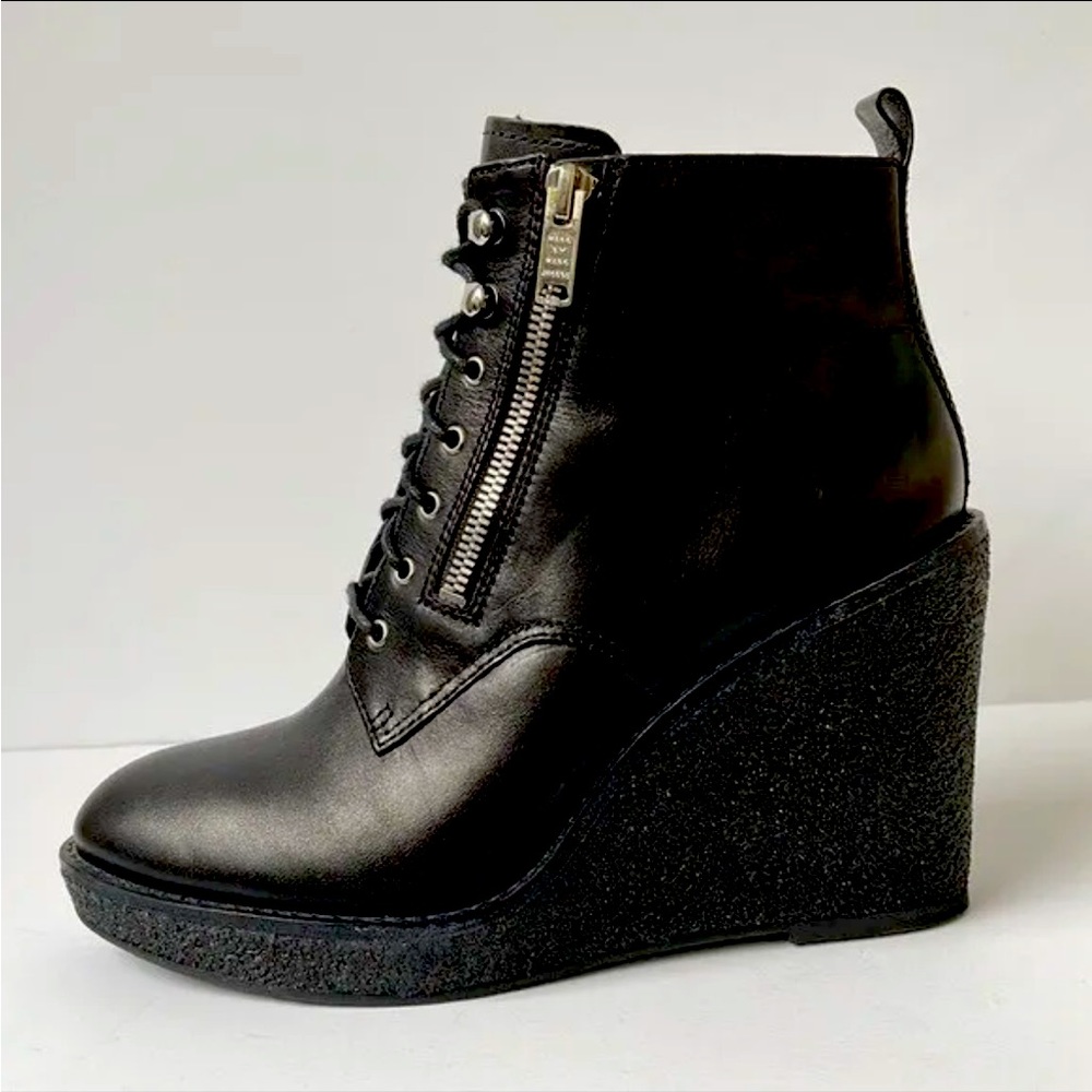 Marc By Marc Jacobs Black Ankle Boots